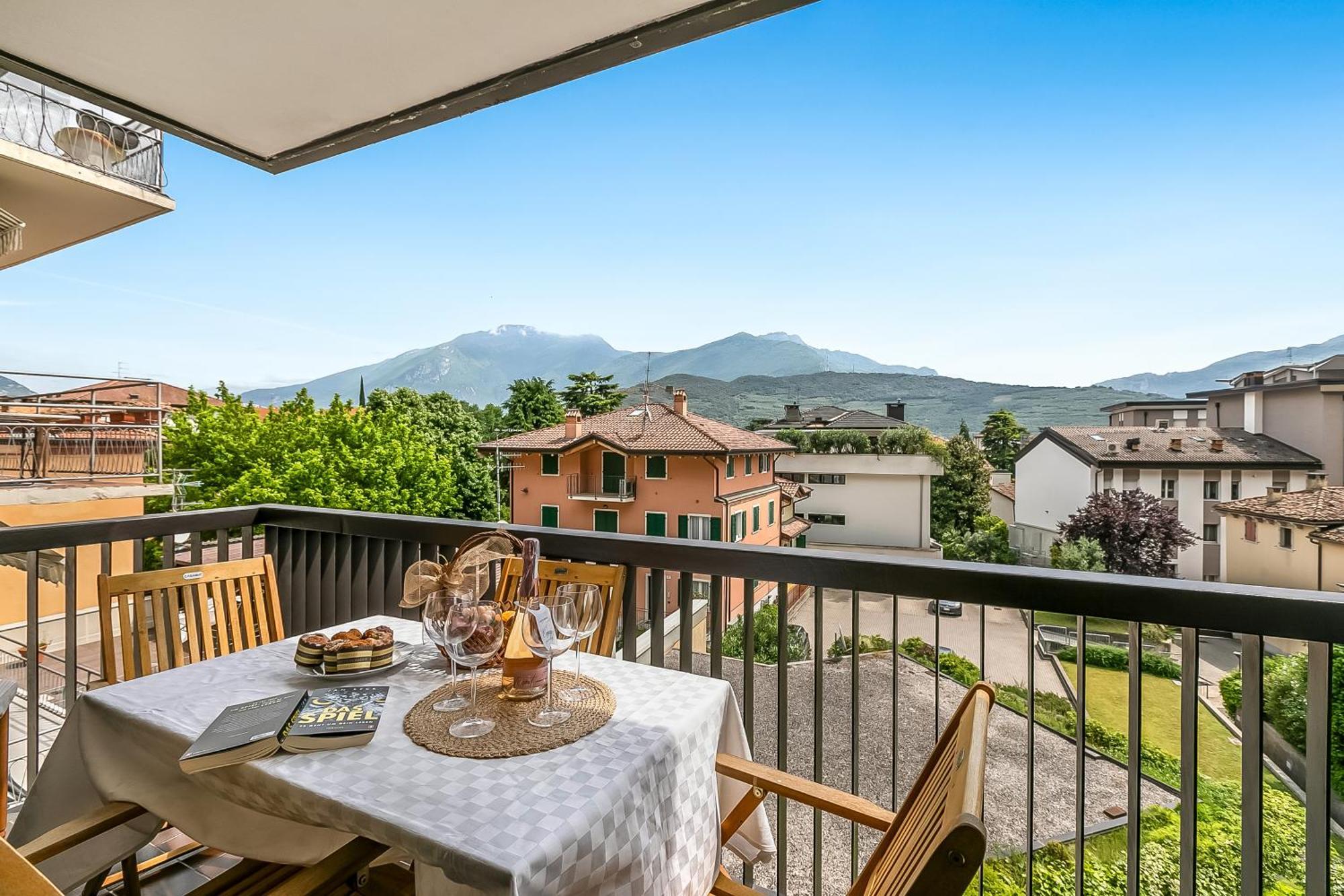 Appartamento Amy - Happy Rentals Riva del Garda Eksteriør billede